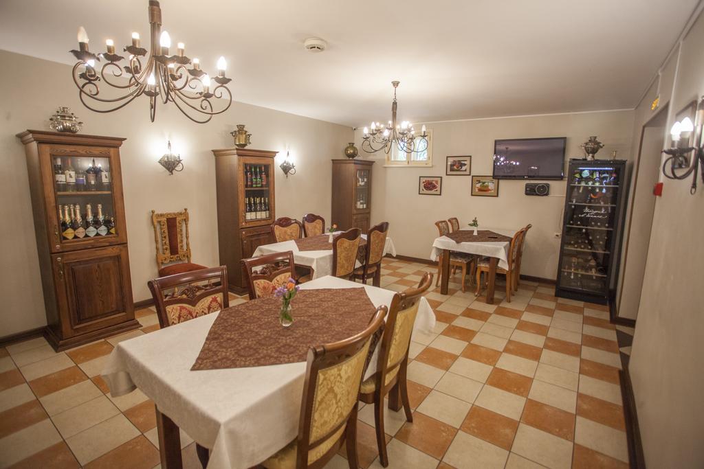 U Pokrovki Guest House Pskov Dış mekan fotoğraf